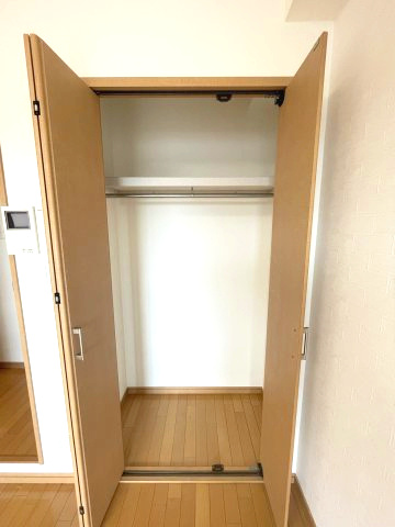 ネクスプロス大和田の収納|(参考)同マンション同間取り他部屋の写真