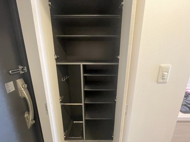 S-RESIDENCE江坂Alegriaの収納|写真は、他部屋の同間取りとなっております。(現況優先)