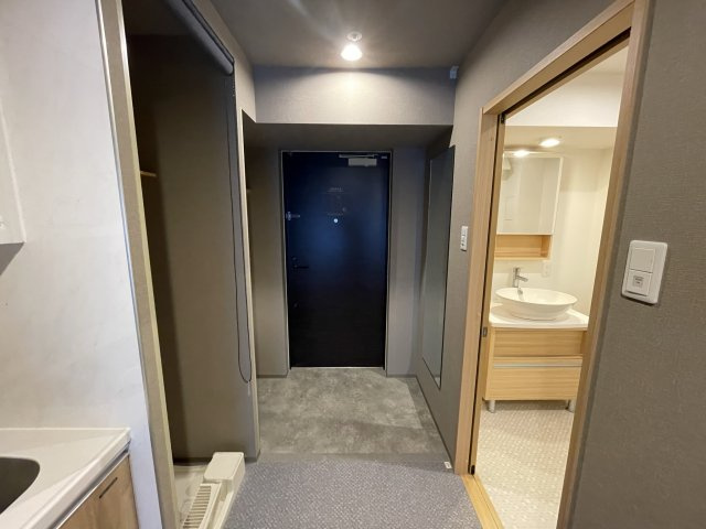 Uresidence Temmabashiの玄関