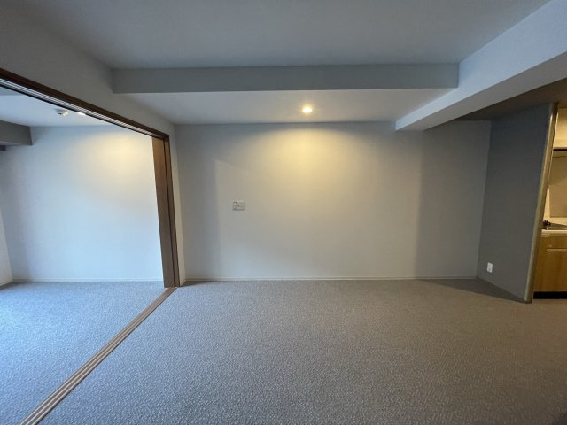 Uresidence Temmabashiの居間・リビング