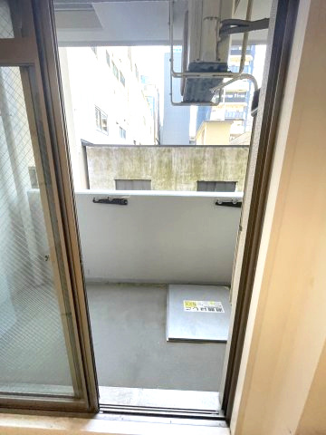 アーバネックス大阪城WESTのバルコニー