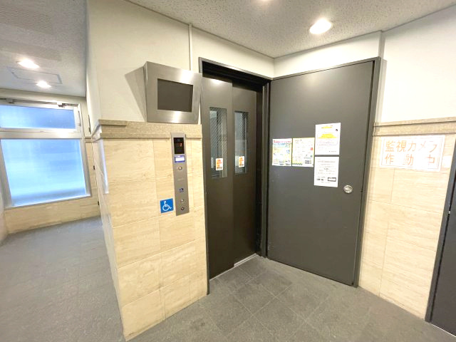 アーデン和泉町のロビー