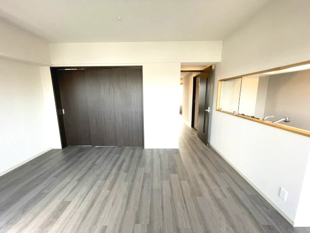 スプランディッド池田呉服町の居間・リビング