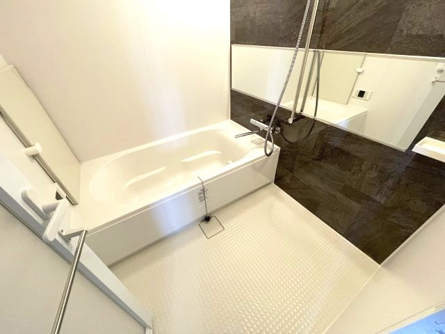 スプランディッド池田呉服町の浴室