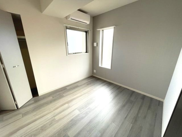 スプランディッド池田呉服町の洋室
