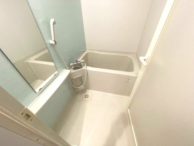 パークフラッツ江坂の浴室|イメージとして同建物他部屋を表示しています