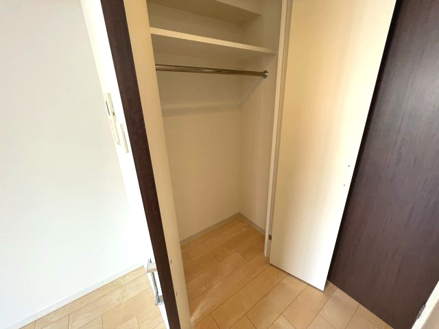 パークフラッツ江坂の収納|イメージとして同建物他部屋を表示しています