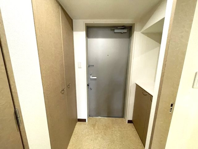 メゾン・デ・ノムラ島之内　の玄関|(参考)同マンション他部屋の写真