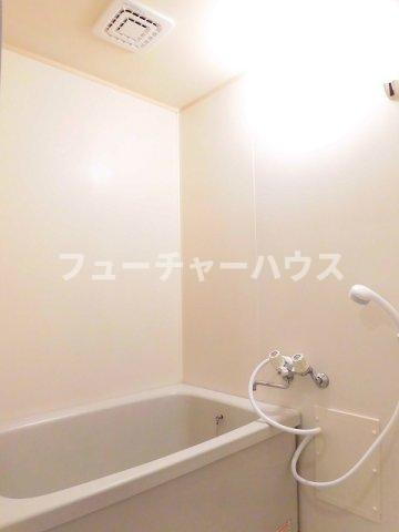 Ｈｅａｒｔ　Ｈｏｕｓｅの浴室|コンパクトで使いやすいお風呂です