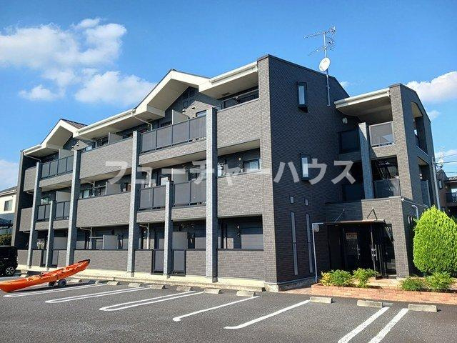 グランアビタシオンの外観|おしゃれな外観です