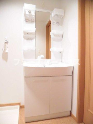 グランアビタシオンの洗面所|使いやすい洗面所です