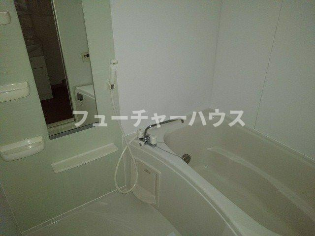 アンプリアルの浴室|ゆったり過ごせるお風呂です