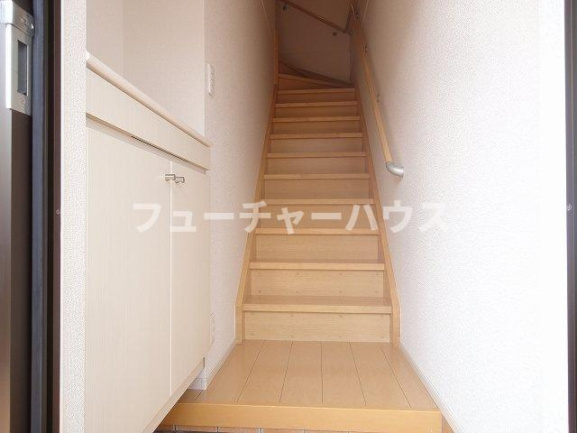 ル・シエソワ　Ｂの玄関|落ち着いた玄関です