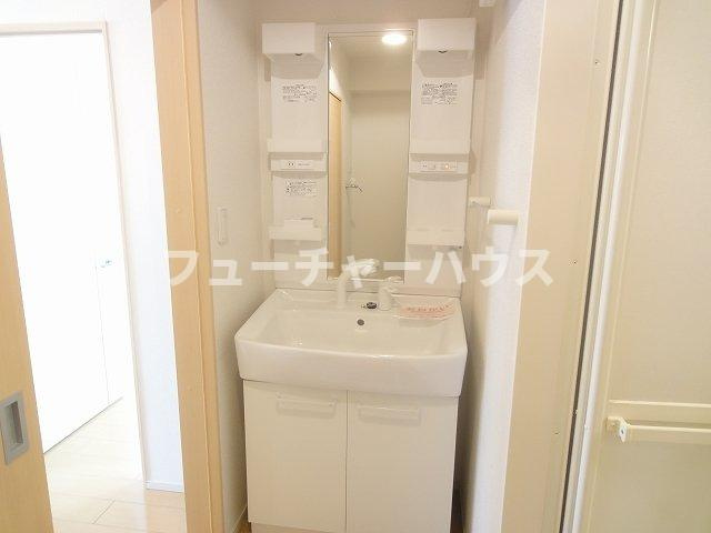 ル・シエソワ　Ｂの洗面所|明るい洗面所です