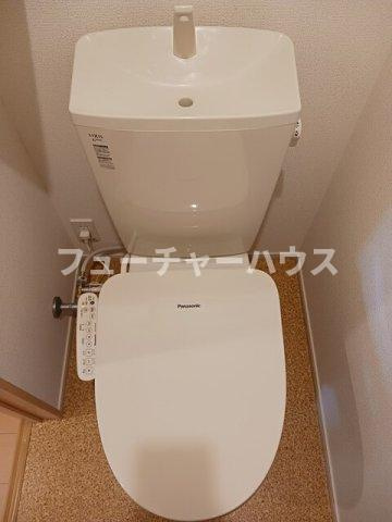 ヴィラ殿山のトイレ|コンパクトで使いやすいトイレです