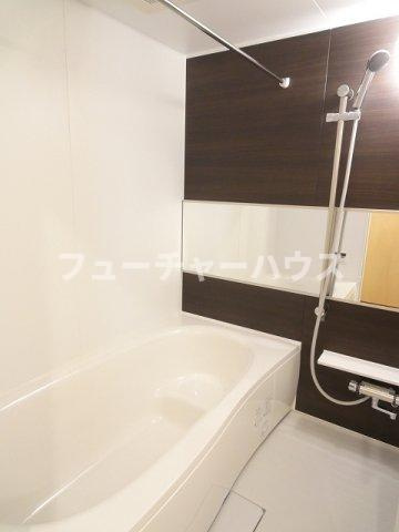 グラースＡの浴室|コンパクトで使いやすいお風呂です
