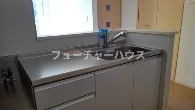 パルパレスＡのキッチン|コンパクトなキッチンで掃除もラクラク