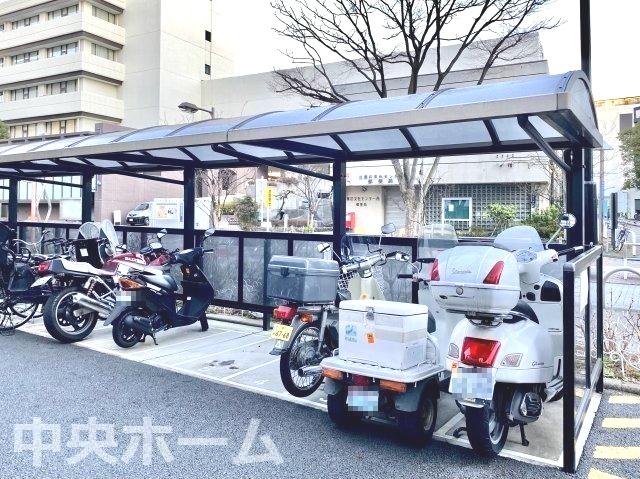 秀和第2東陽町レジデンスの駐車場|【バイク置場】最新の空き状況や費用などの詳細は担当スタッフまでお問い合わせください。