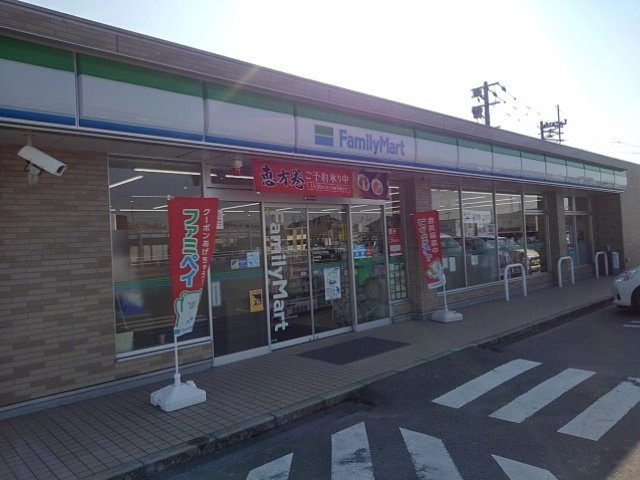 コーポサカイⅢの周辺|ファミリーマート西田工業団地店まで640m