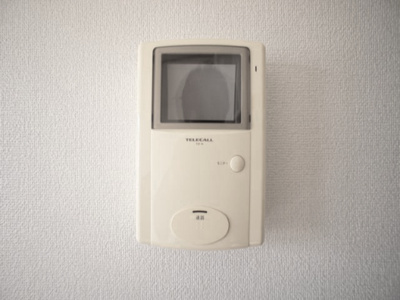 【セキュリティ】 | スッドスピアッツォバイアＡ | 訪問者の確認ができるTVドアホン付きです♪訪問者の確認ができるTVドアホン付きです♪