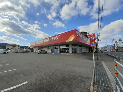 【周辺】 | サニーレジデンスⅡ　Ａ | ツルハドラッグ高岡店まで800m