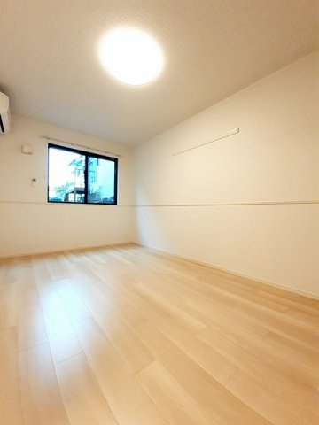 サン　ファーストの内装