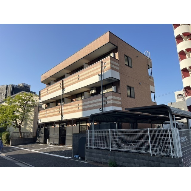 足立TSハウスの外観