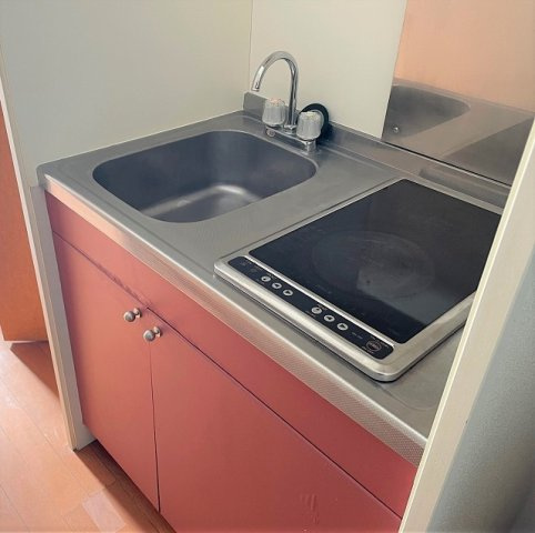 レオパレスシェソワのキッチン
