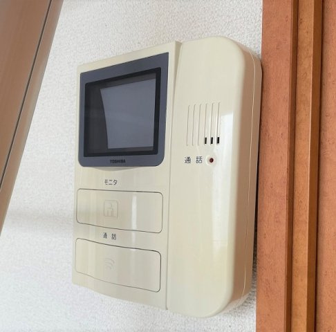 レオパレスシェソワのその他|モニター付きインターホン