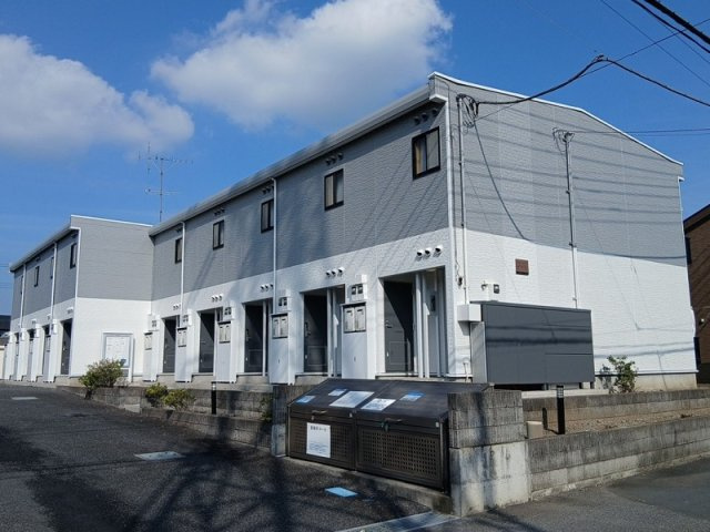 レオパレスプルンニー　Ｂの外観