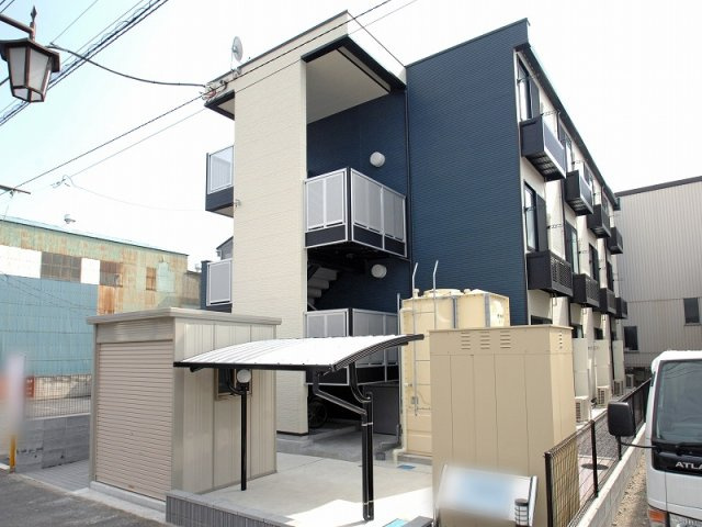 レオパレスヴァンサンカンの外観