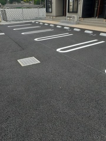 キュートレジデンスＡの駐車場