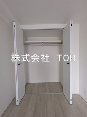 【収納】 | PARK　MODERNつつじヶ丘 | 洋室5.4帖　収納1
