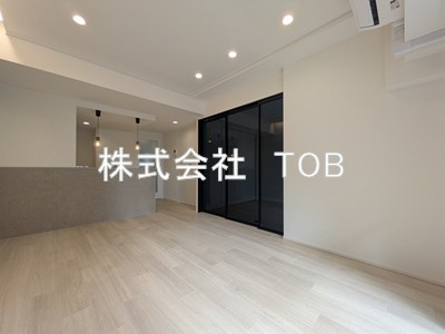 【居間・リビング】 | PARK　MODERNつつじヶ丘 | リビング10.5帖