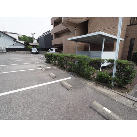 【駐車場】 | セントラルハイツ星の門