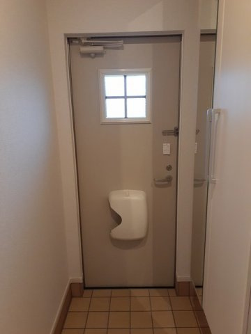 レガリアⅠの玄関