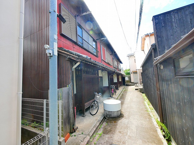 安川貸家