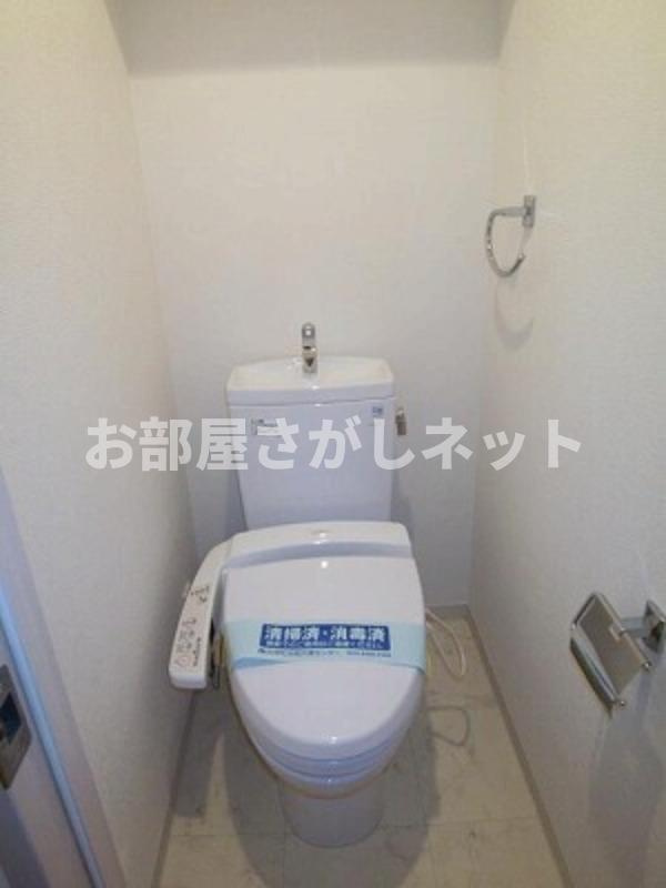 ステージファーストお茶の水女子大前【おとり物件なし】#学生・社会人にオススメ！のトイレ