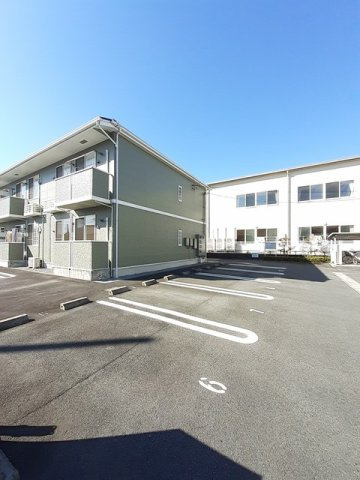 マジェスティックスの駐車場