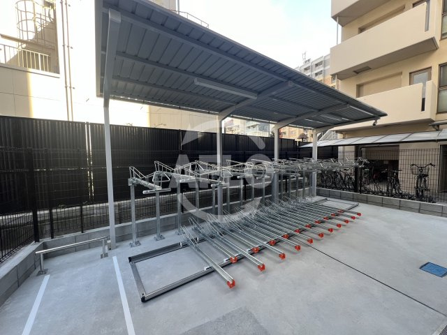 ＢＰＲレジデンス梅田西の駐車場|コンフォリア新梅田　駐輪場