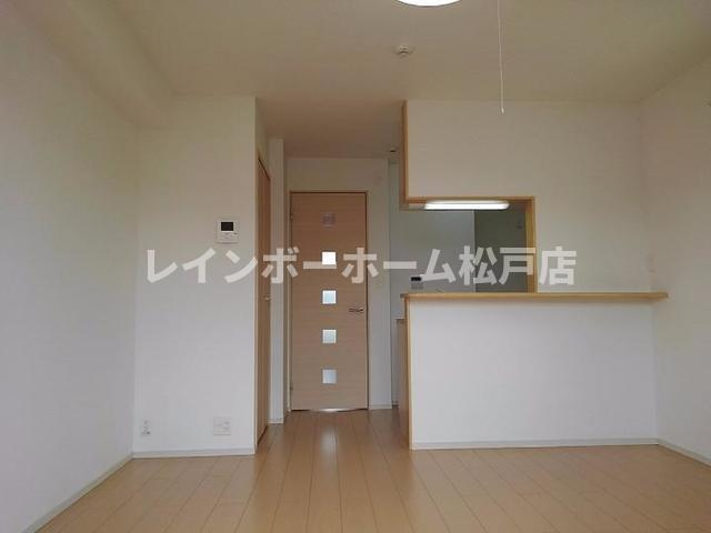 フラン・アビタシオンのその他|居間です