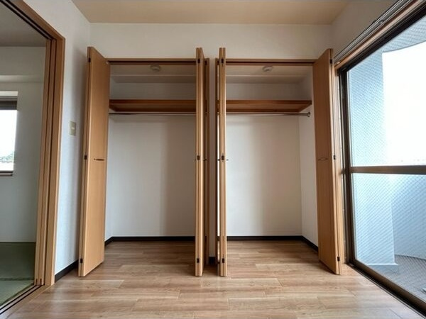 ルーセント向イ山の収納