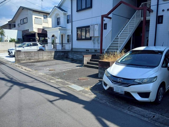 サンフィールド21の駐車場