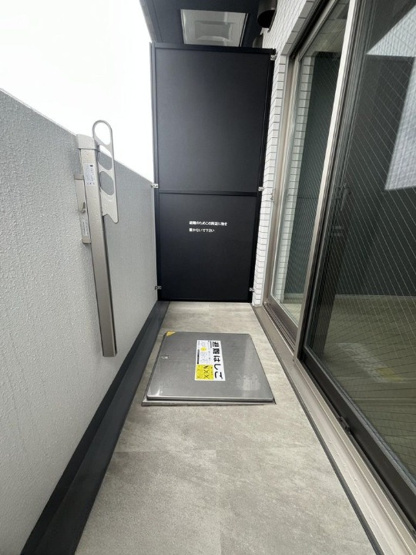 【バルコニー】