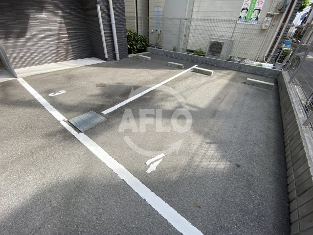 エスリード天神橋筋六丁目の駐車場|エスリード天神橋筋六丁目　駐車場