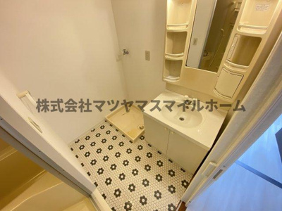 【洗面所】 | ルルド今米
