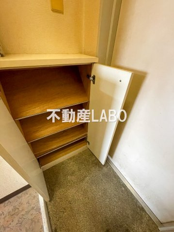 サンパレス大正の収納