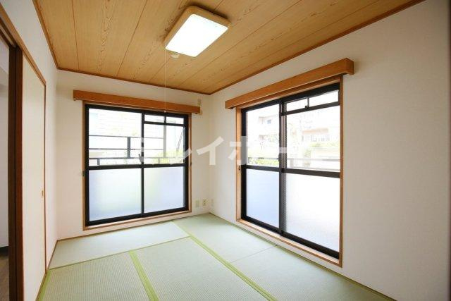セザール長原の和室