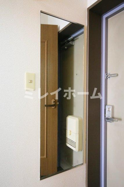 セザール長原の玄関