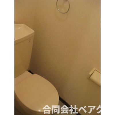 【トイレ】 | アンプルールフェールエアリーズⅡ | 清潔感のあるトイレです